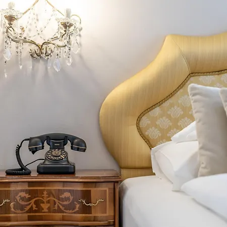 Adria Hotel